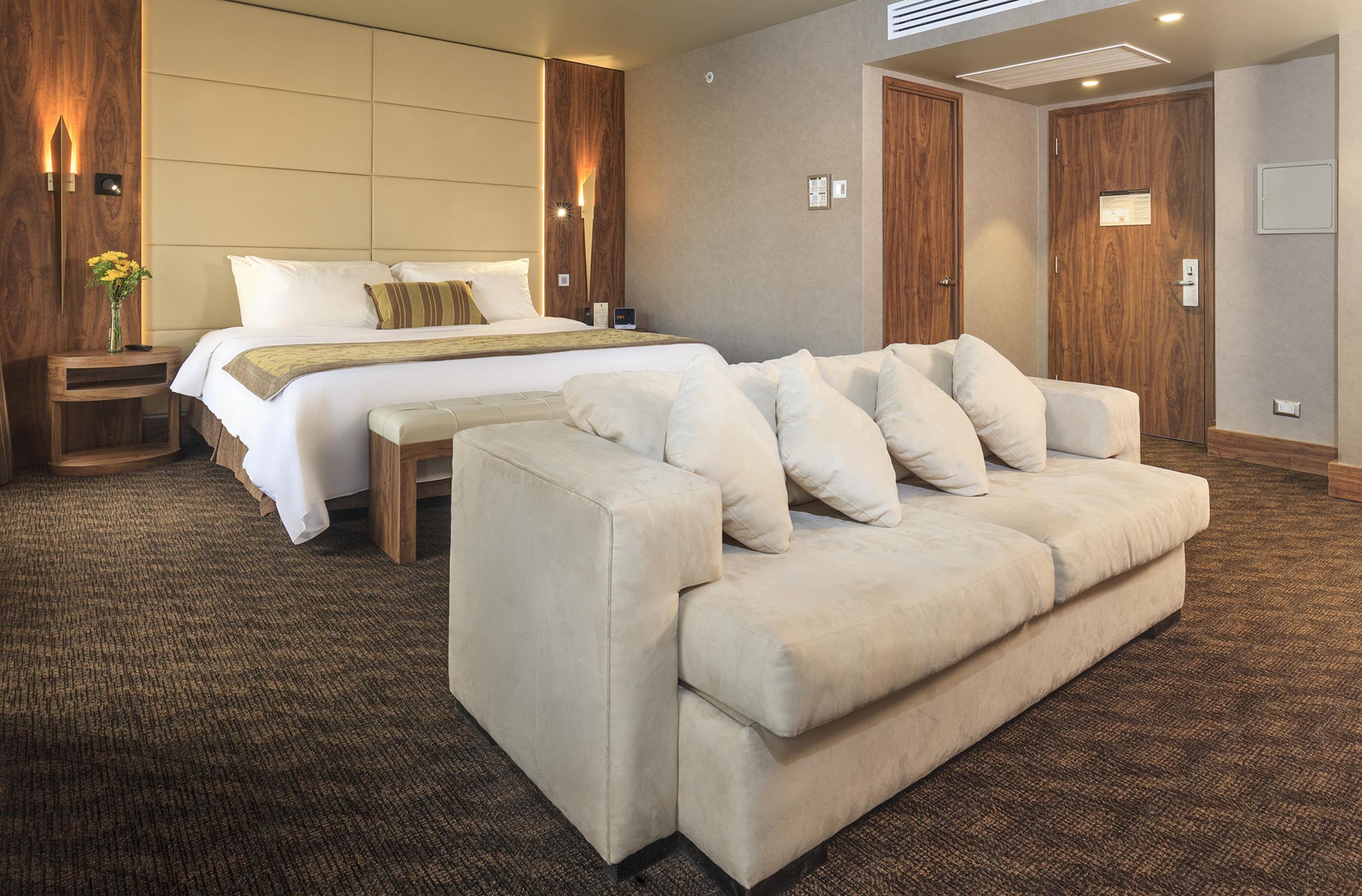 Hotel Regal Pacific Сантьяго Екстер'єр фото Suite at the Radisson Blu Hotel, Brussels