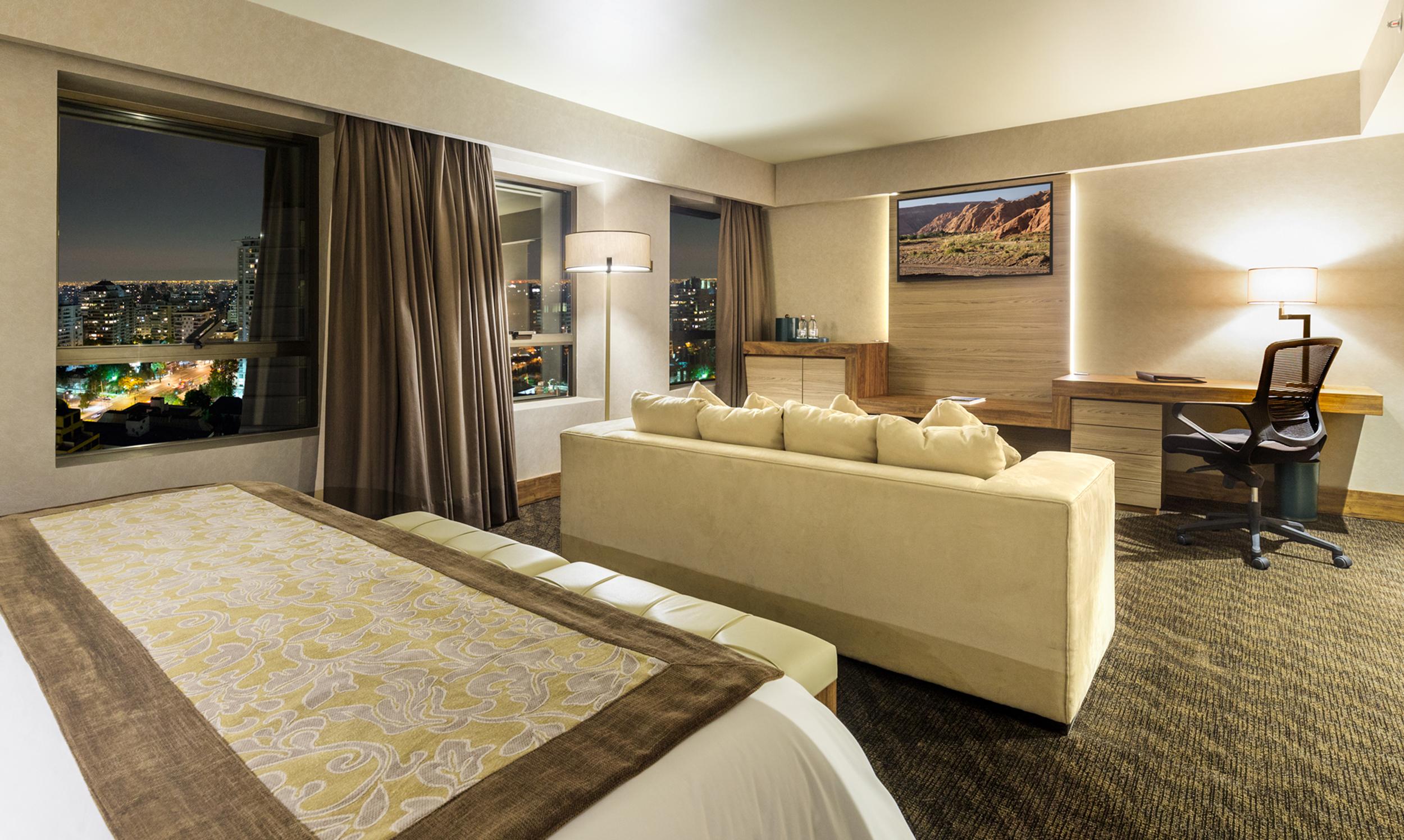 Hotel Regal Pacific Сантьяго Екстер'єр фото A suite at the hotel